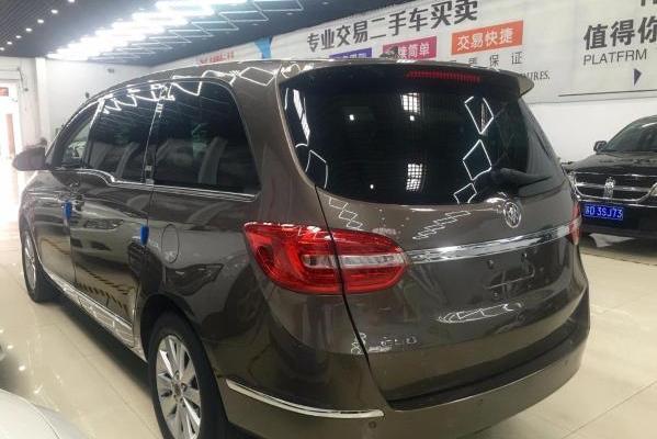 2015年5月 别克 gl8 2014款 2.4l ct豪华商务舒适版